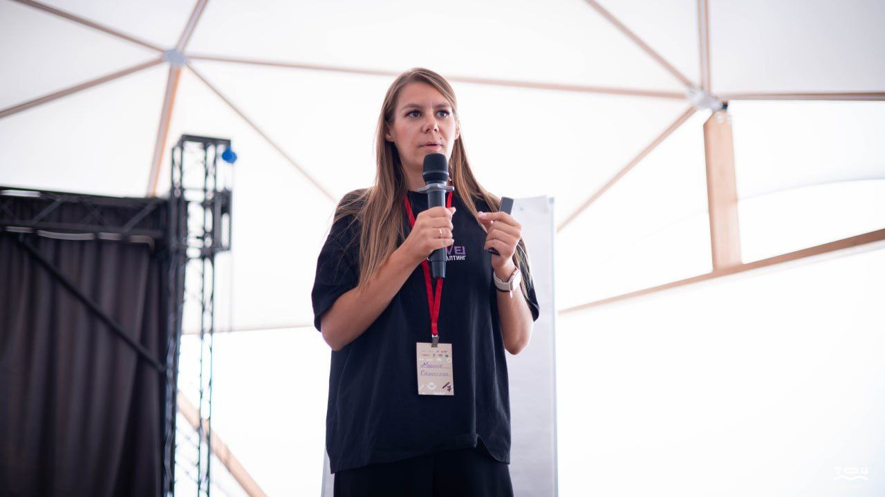 Марина Стаканова